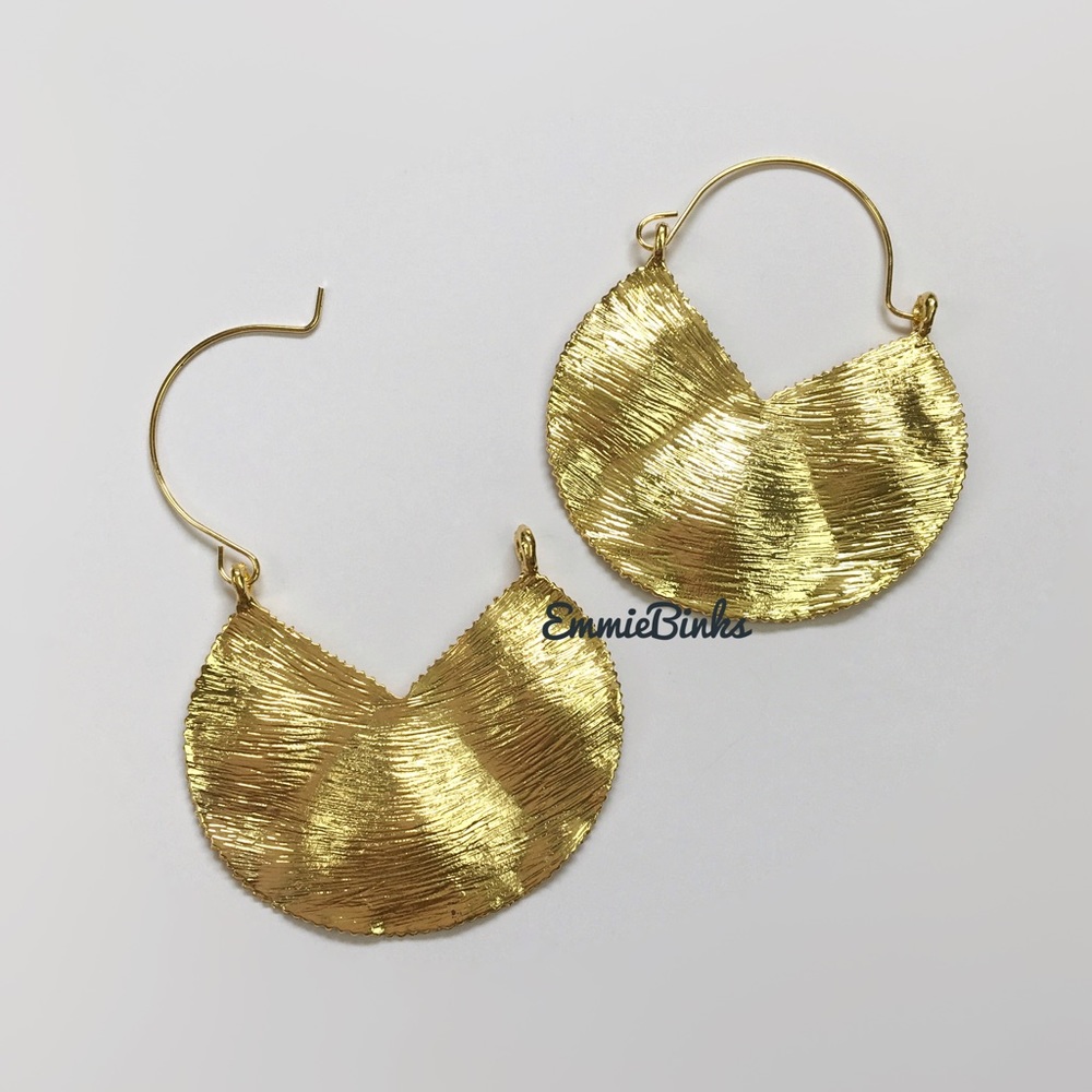 ✨3for$38  New Zara Textured Semicircle Hoop Earrings - Picture 14 of 16